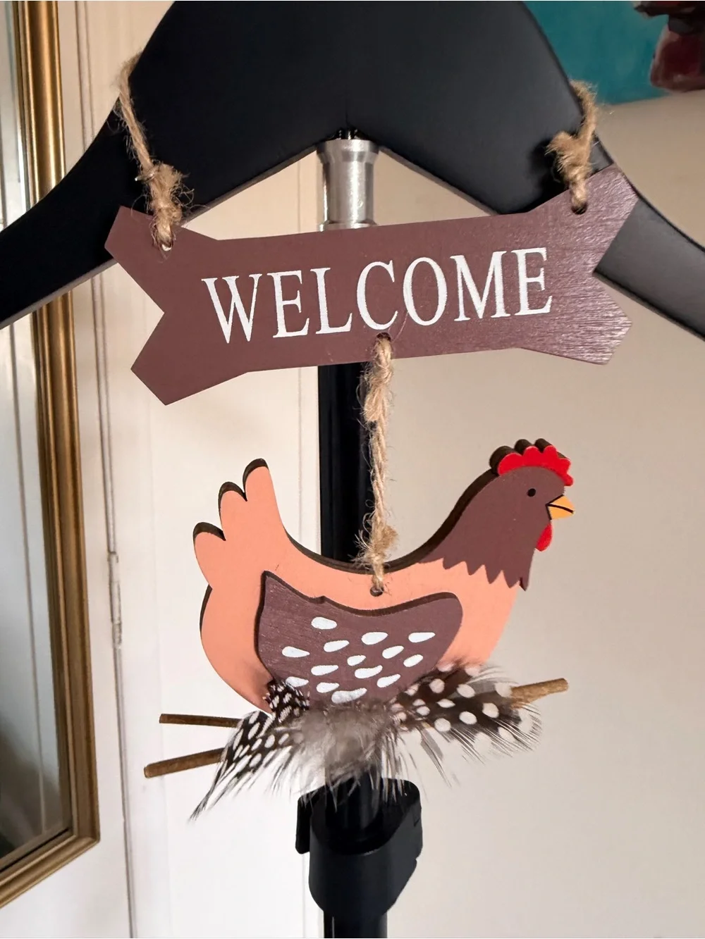 Rustic Farmhouse Chicken Welcome Sign Hanging Wall Decor